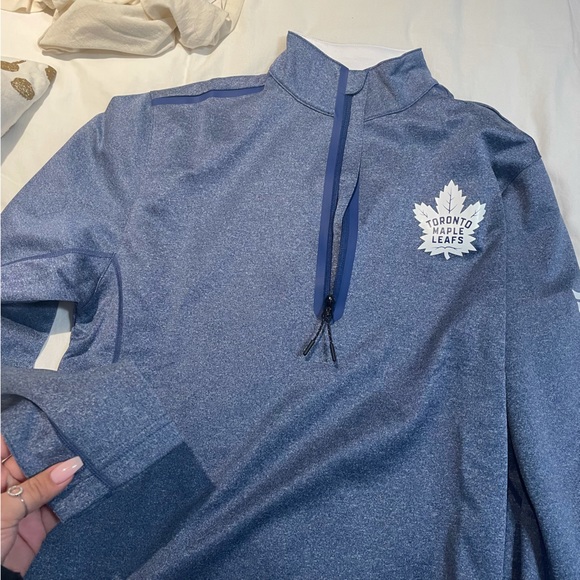 NWT Leafs quarter zip sweater - Picture 4 of 4